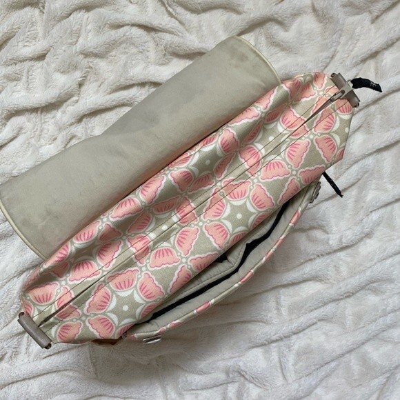 Petunia Pickle Bottom diaper bag - Picture 10 of 15